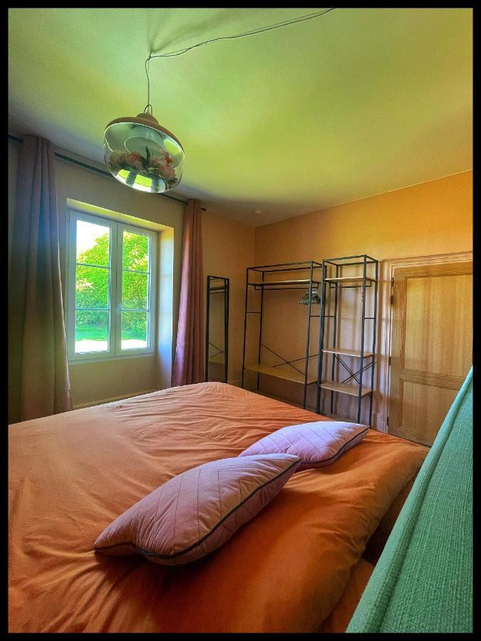 Bed and Breakfast Les Maisons Du Bonheur Chateau-Garnier Екстер'єр фото